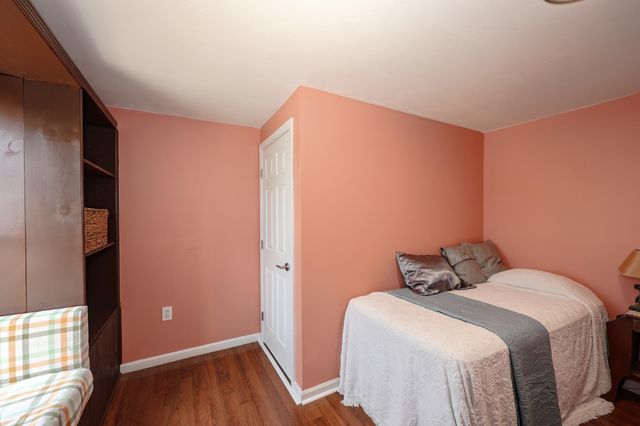 13 Jump Lane, Hudson, NH 03051