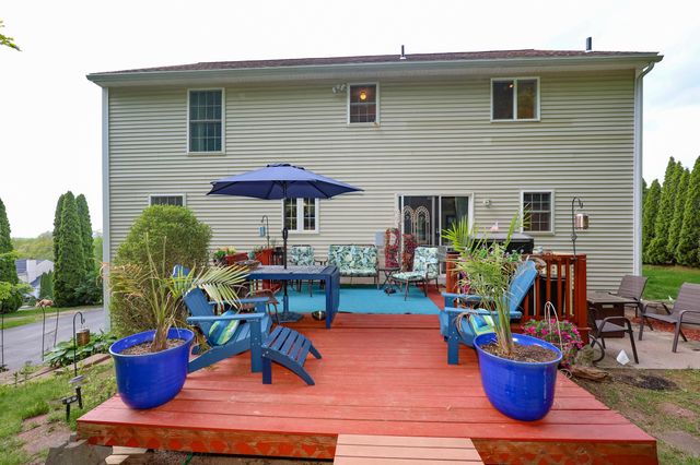 13 Jump Lane, Hudson, NH 03051