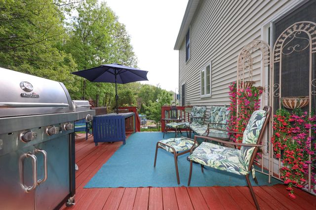 13 Jump Lane, Hudson, NH 03051