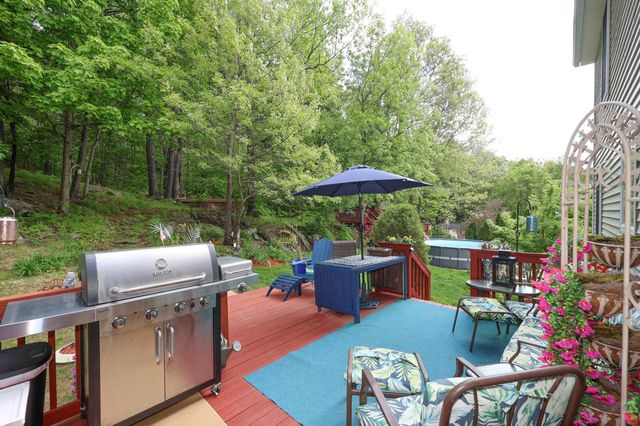 13 Jump Lane, Hudson, NH 03051