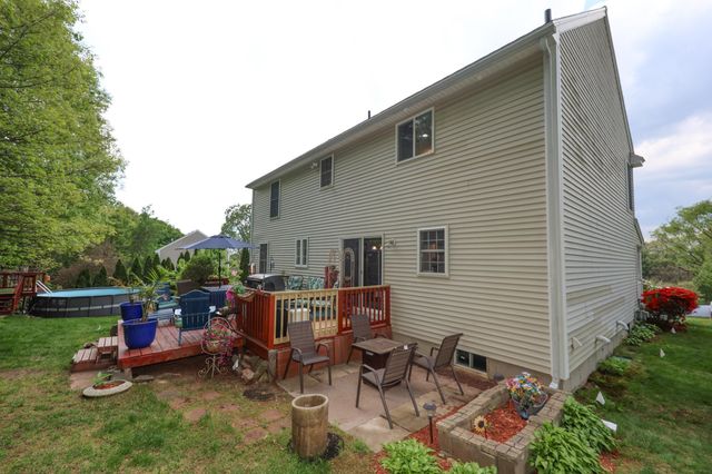 13 Jump Lane, Hudson, NH 03051
