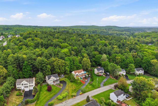 13 Jump Lane, Hudson, NH 03051