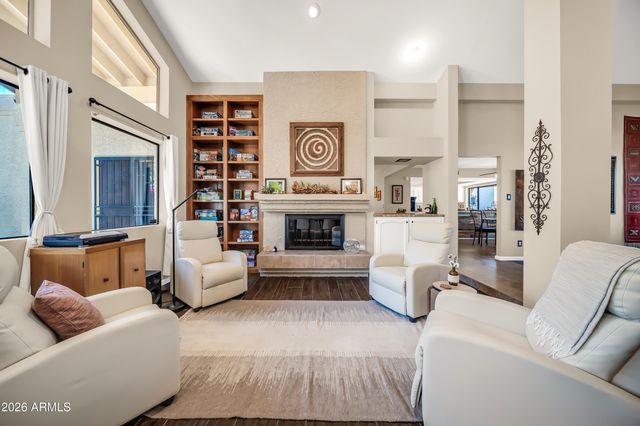 1121 W ASTER Drive, Phoenix, AZ 85029