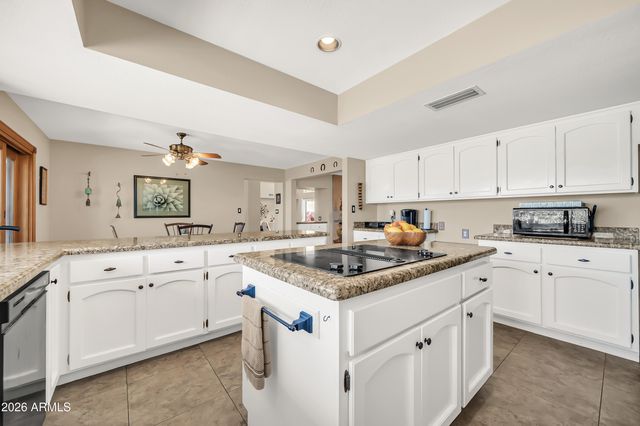 1121 W ASTER Drive, Phoenix, AZ 85029