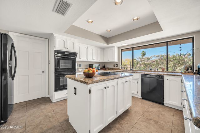 1121 W ASTER Drive, Phoenix, AZ 85029