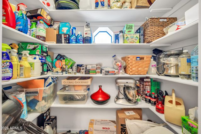 1121 W ASTER Drive, Phoenix, AZ 85029