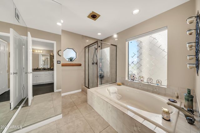 1121 W ASTER Drive, Phoenix, AZ 85029