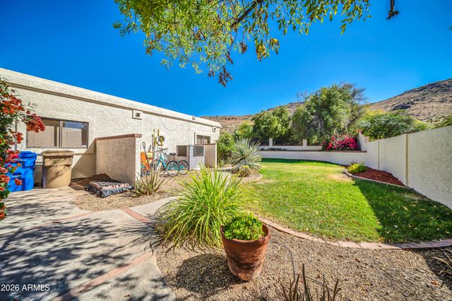 1121 W ASTER Drive, Phoenix, AZ 85029