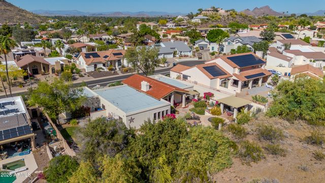 1121 W ASTER Drive, Phoenix, AZ 85029