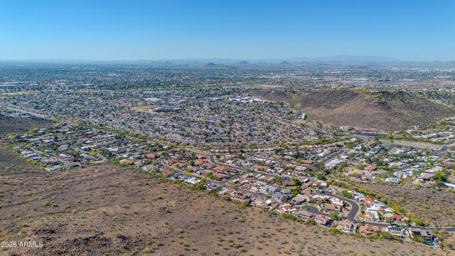 1121 W ASTER Drive, Phoenix, AZ 85029