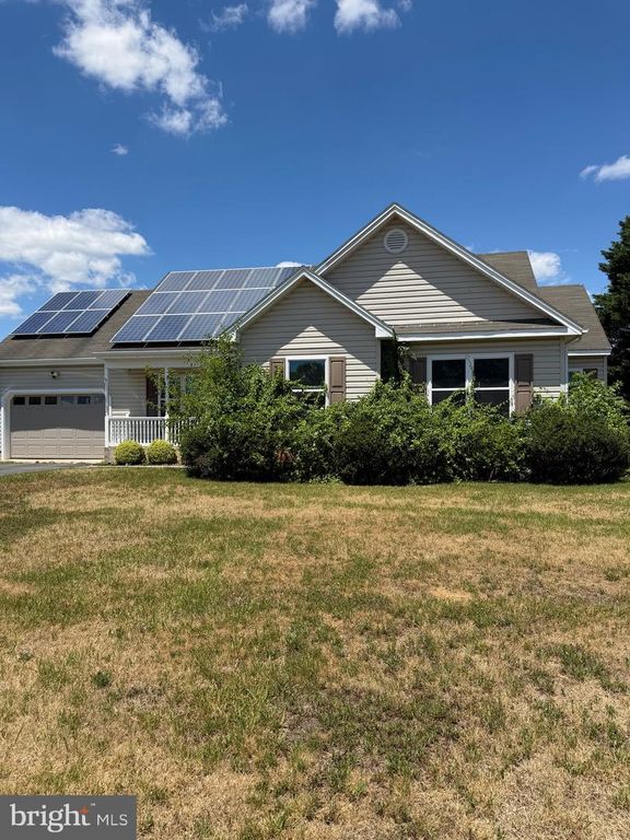 8754 LYNCH DR, Delmar, MD 21875