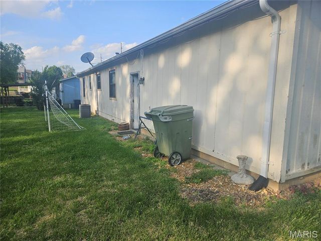 3113 Ashby Road, St Louis, MO 63074