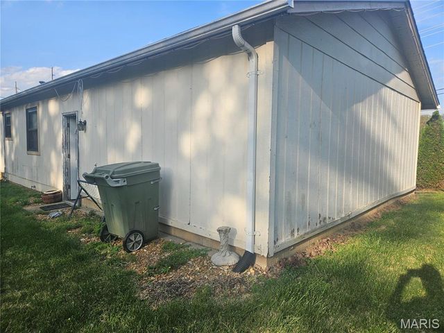 3113 Ashby Road, St Louis, MO 63074