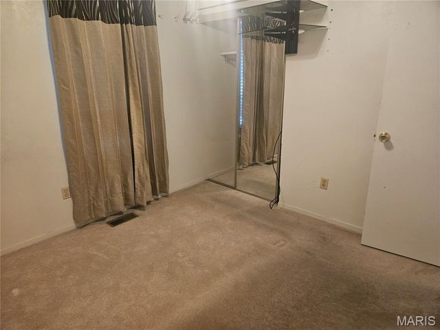 3113 Ashby Road, St Louis, MO 63074