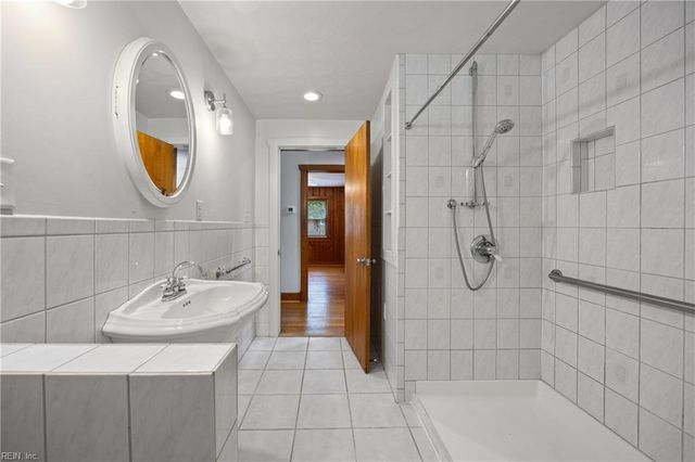 6360 Avon RD, Norfolk, VA 23513