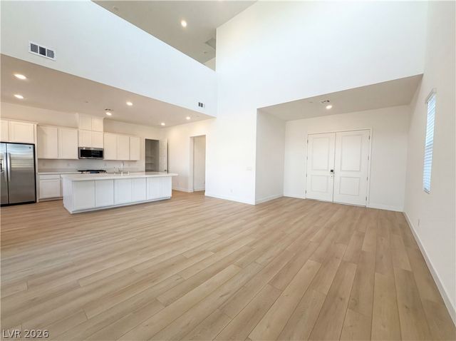 364 Portia Village Drive, Henderson, NV 89011