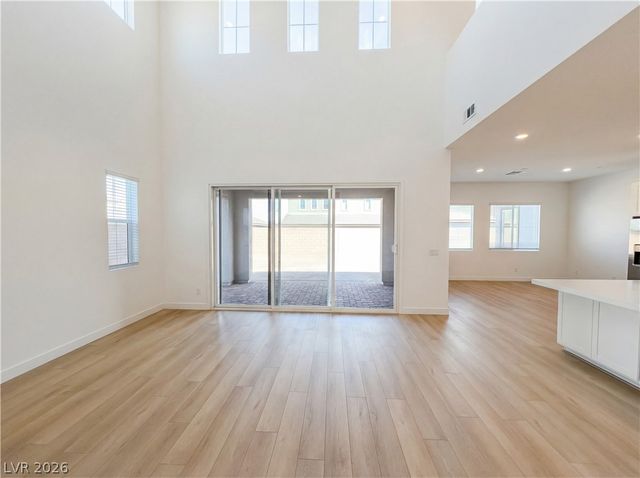 364 Portia Village Drive, Henderson, NV 89011