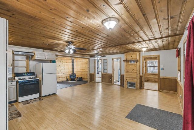 2053 Sauk Street, Friendship, WI 53934