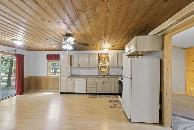 2053 Sauk Street, Friendship, WI 53934