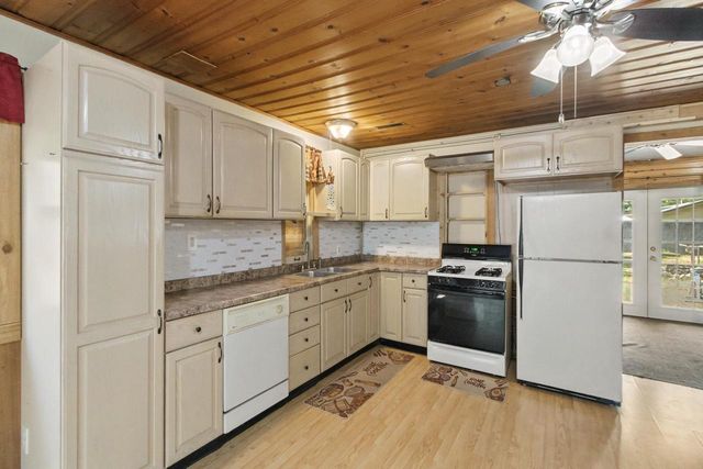 2053 Sauk Street, Friendship, WI 53934