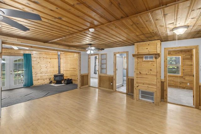 2053 Sauk Street, Friendship, WI 53934