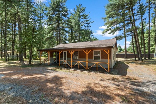 2053 Sauk Street, Friendship, WI 53934
