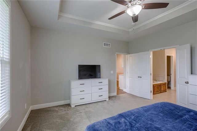 14145 Amanda Lane, Basehor, KS 66007