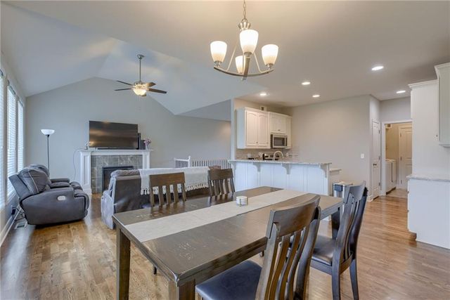 14145 Amanda Lane, Basehor, KS 66007