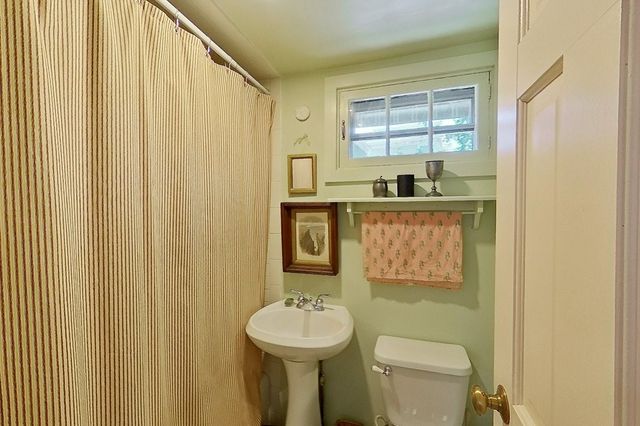 12 Sherman Street, Newport, RI 02840