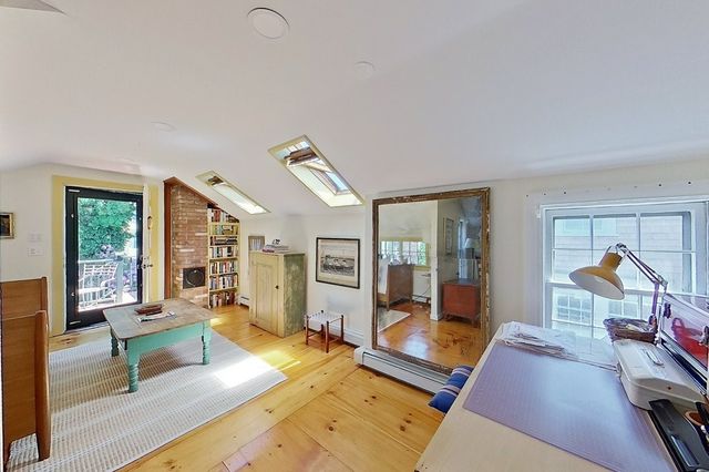 12 Sherman Street, Newport, RI 02840