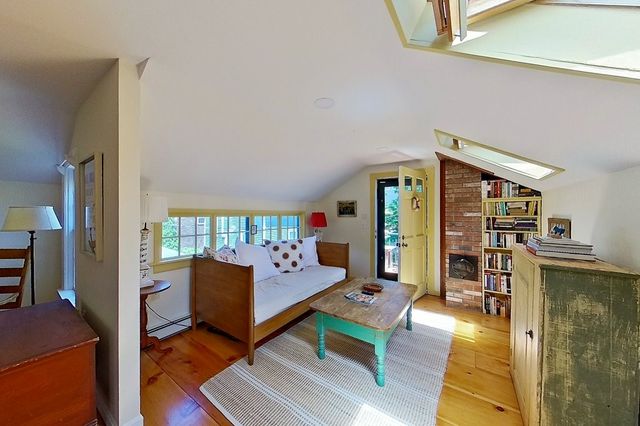 12 Sherman Street, Newport, RI 02840