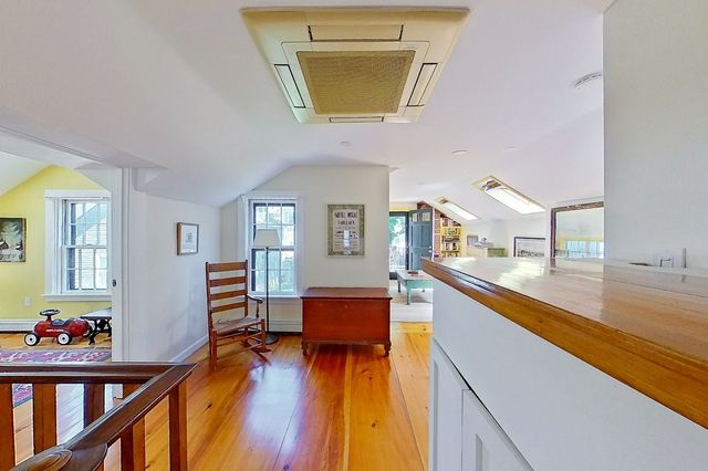 12 Sherman Street, Newport, RI 02840