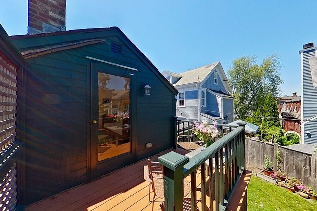 12 Sherman Street, Newport, RI 02840