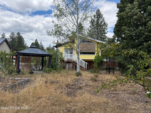 1920 E Meadow Ln, Post Falls, ID 83854