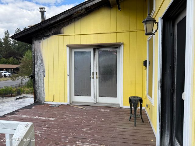 1920 E Meadow Ln, Post Falls, ID 83854