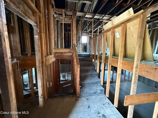 1920 E Meadow Ln, Post Falls, ID 83854