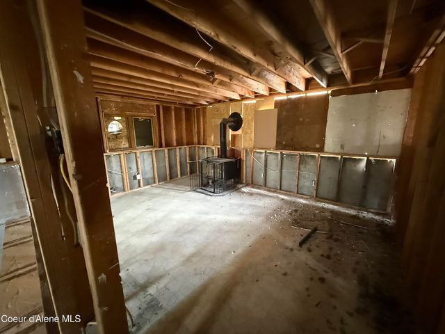 1920 E Meadow Ln, Post Falls, ID 83854