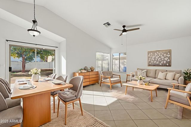 2061 E APPALOOSA Road, Gilbert, AZ 85296