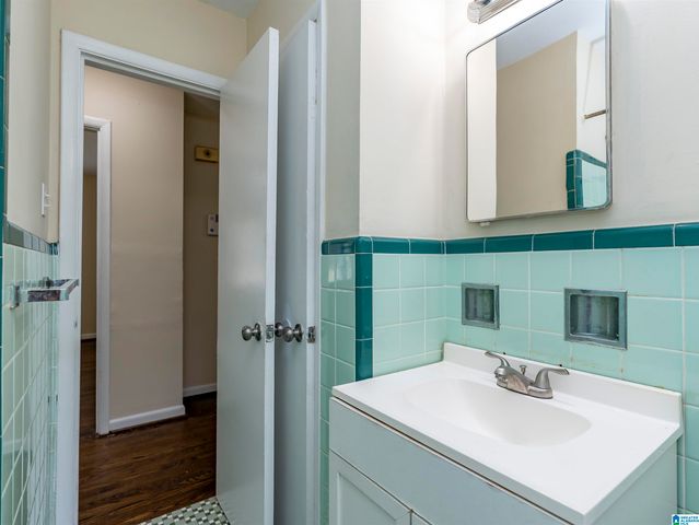 254 NE LAKE DRIVE CIRCLE, Birmingham, AL 35215