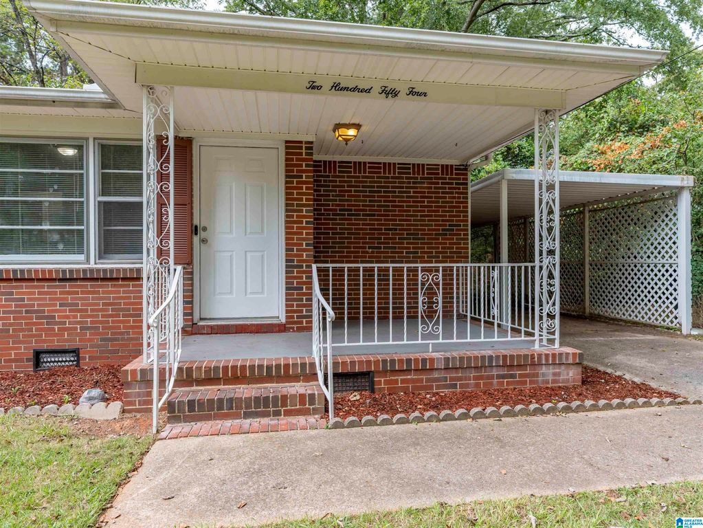 254 NE LAKE DRIVE CIRCLE, Birmingham, AL 35215