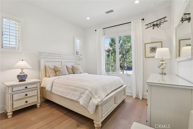 103 Villa Ridge, Irvine, CA 92602