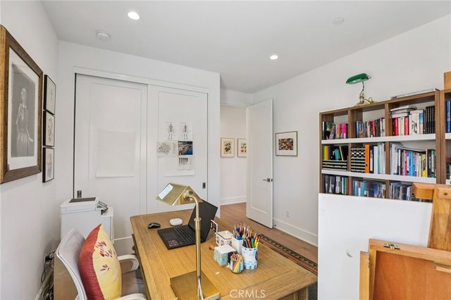 103 Villa Ridge, Irvine, CA 92602