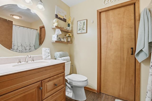 7215 Starling Drive, Schererville, IN 46375