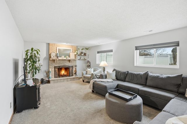 7215 Starling Drive, Schererville, IN 46375