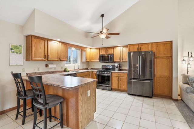 7215 Starling Drive, Schererville, IN 46375