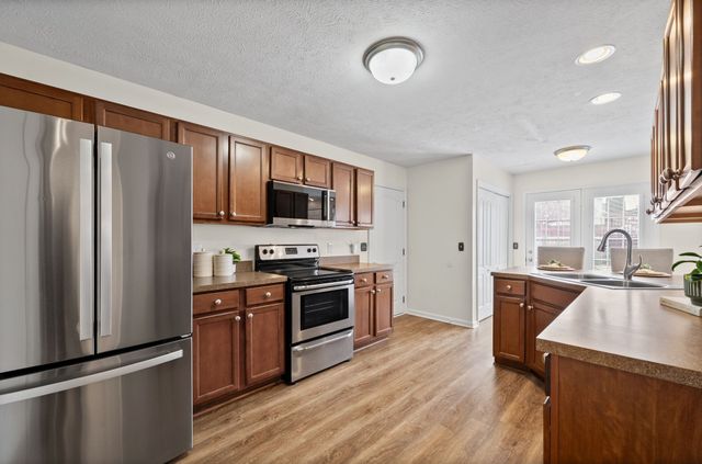 2820 Sharpie Drive, Clarksville, TN 37040