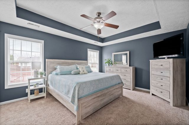 2820 Sharpie Drive, Clarksville, TN 37040