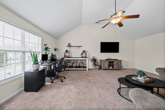 2820 Sharpie Drive, Clarksville, TN 37040