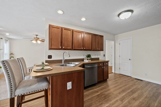 2820 Sharpie Drive, Clarksville, TN 37040