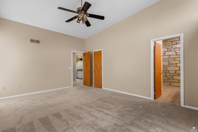 2806 Tatarrax Drive, Manhattan, KS 66502